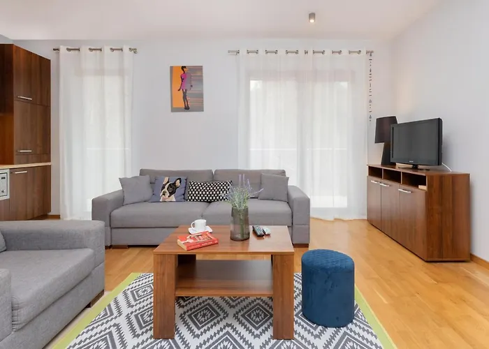 Villa 4 Pory Roku By Noclegi Renters